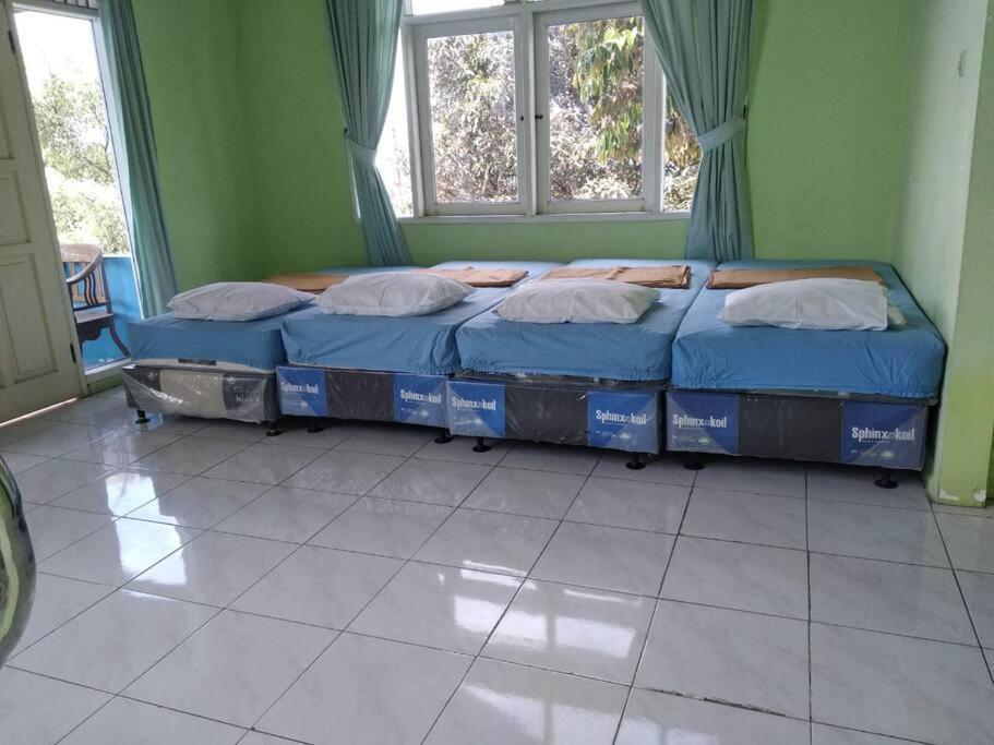 Garden Villas Cipanas Sindanglaya Екстериор снимка