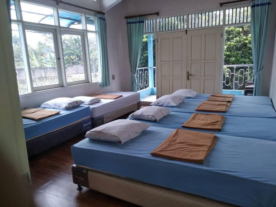 Garden Villas Cipanas Sindanglaya Екстериор снимка